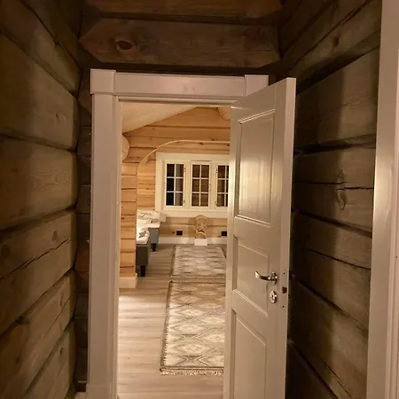 Luster Lodge Villa Luster