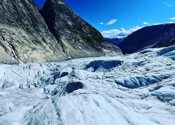 Βίλα Luster Lodge Luster