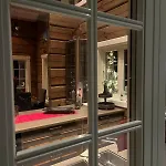 Luster Lodge
